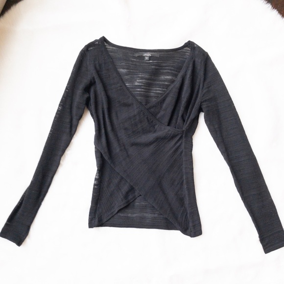 G by Guess Long sleeve cross over sweater - Picture 2 of 5